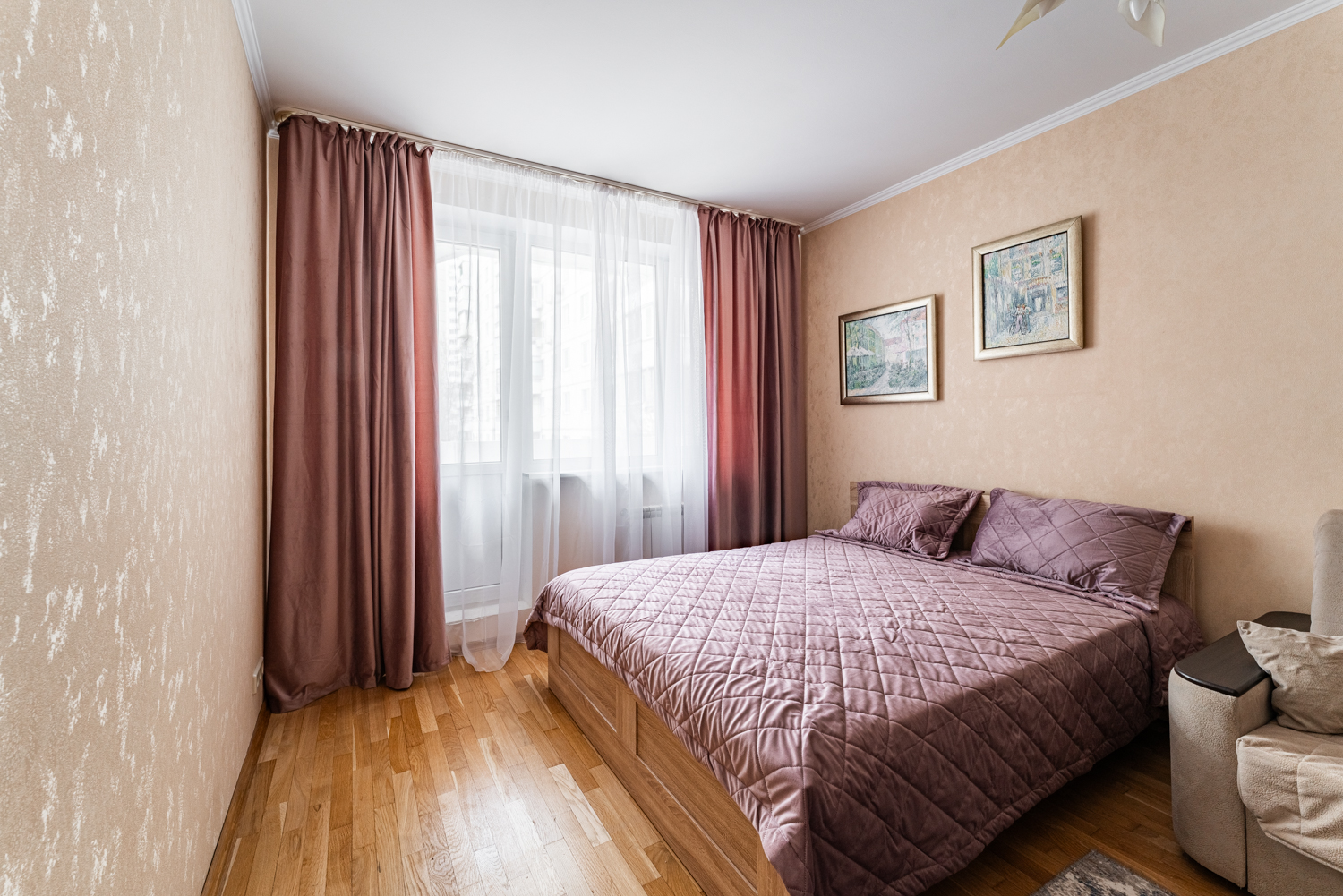 Уютная светлая двушка в 10 мин от метро. Идеально для семьи или пары.