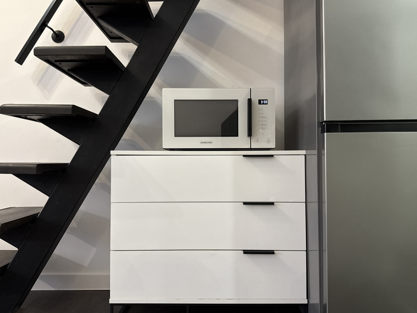 Современная просторная студия 28м на Рижской