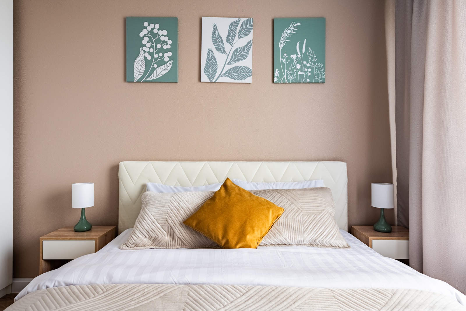 Sunmarine на шоссе Очаковское