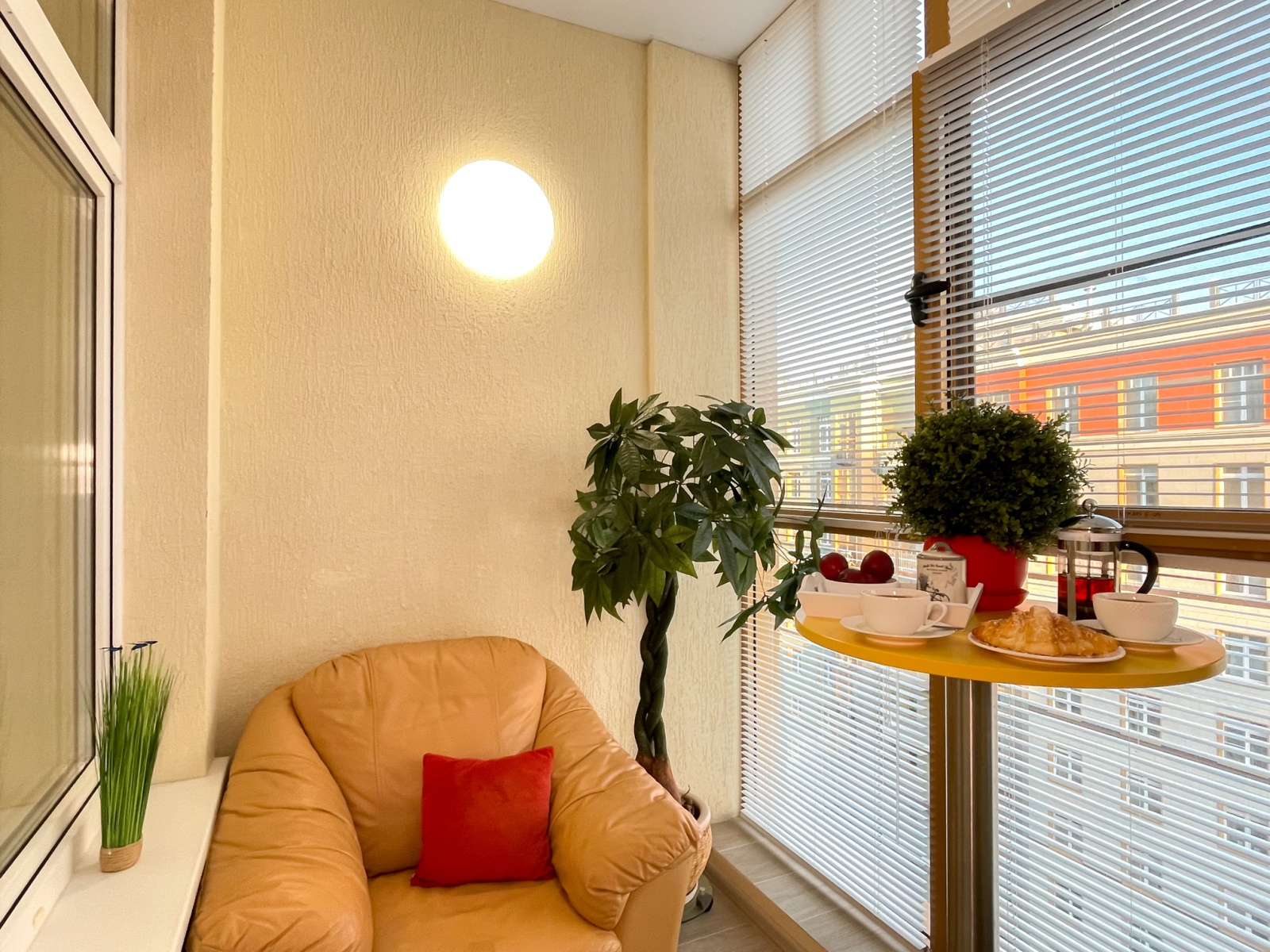 Шикарная евродвушка комфорт класса Like Home Apartment у м. Рассказовка