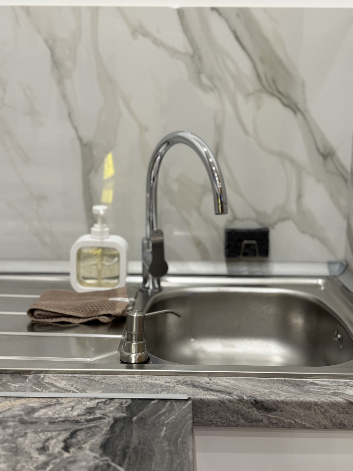 Апартаменты Зона Комфорта на Рябиновой 3к3