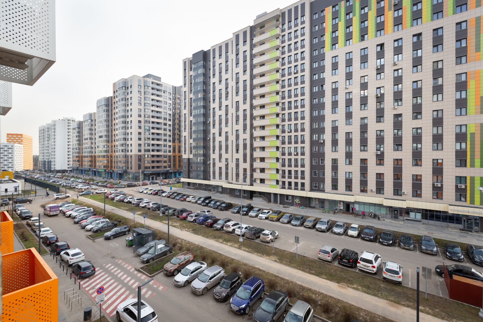 Life Apartments Комфортабельная Евродвушка 