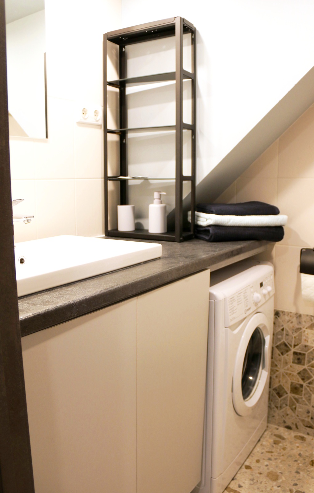 ПРОСТОРНЫЕ АПАРТАМЕНТЫ LIKE HOME APARTMENT У М. НАГОРНАЯ