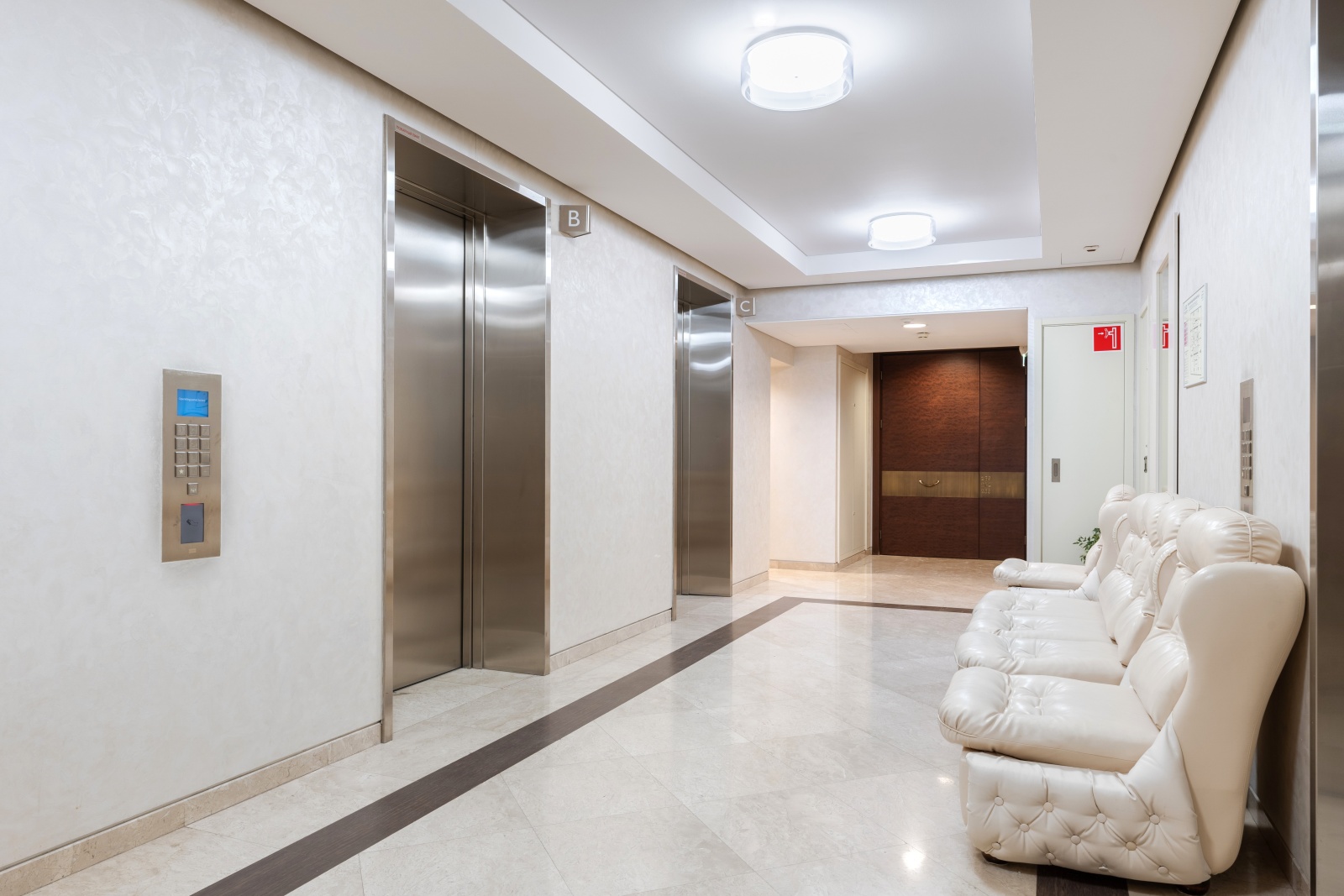 Апартамент с фантастическим видом на Сити