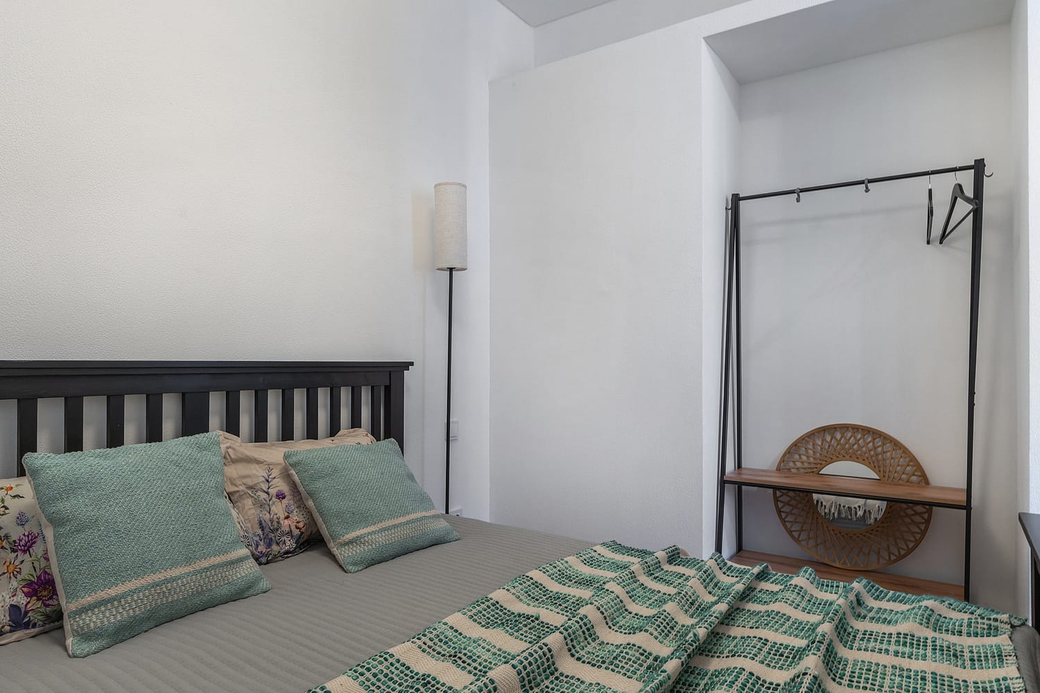 2-комнатная квартира на 1 этаже рядом с ФМБЦ им.Бурназяна А.И.