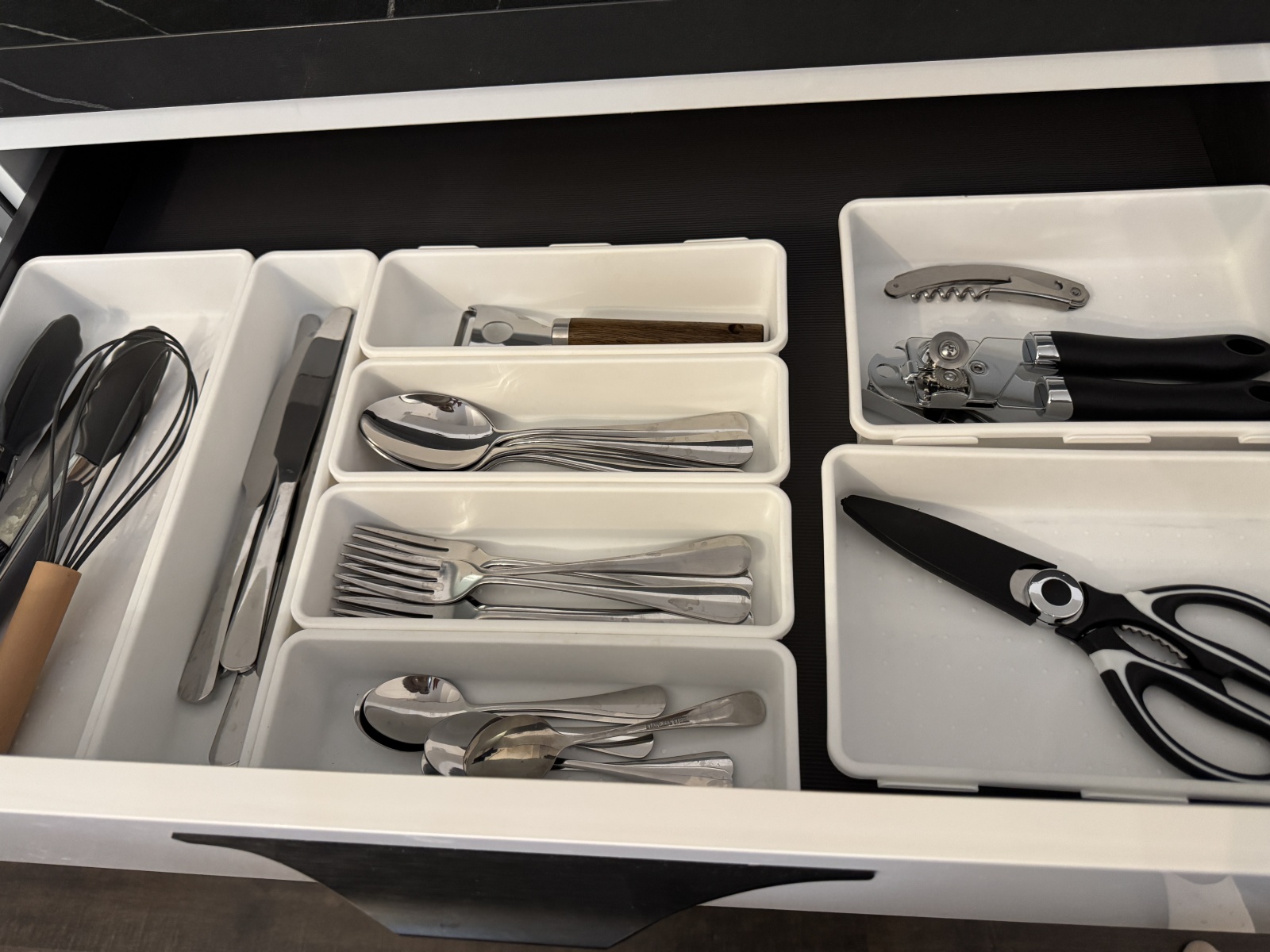 Современная просторная студия 28м на Рижской