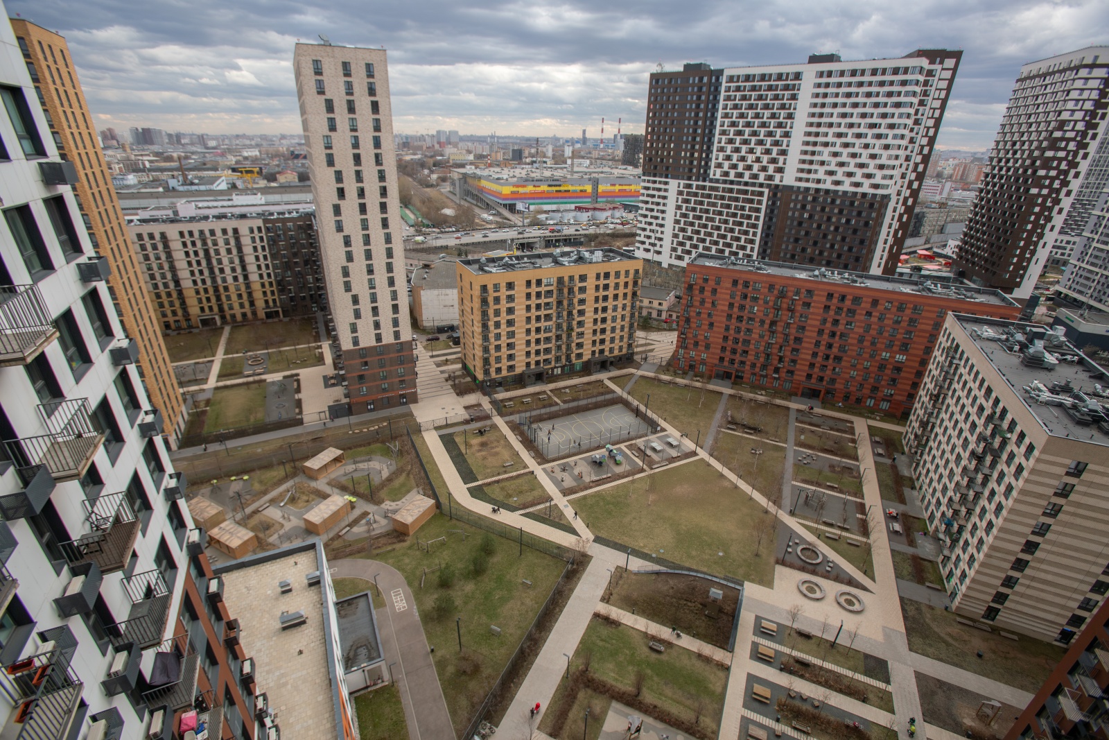 Студия c дизайнерским ремонтом ЖK бизнес-класса «Пётp I»