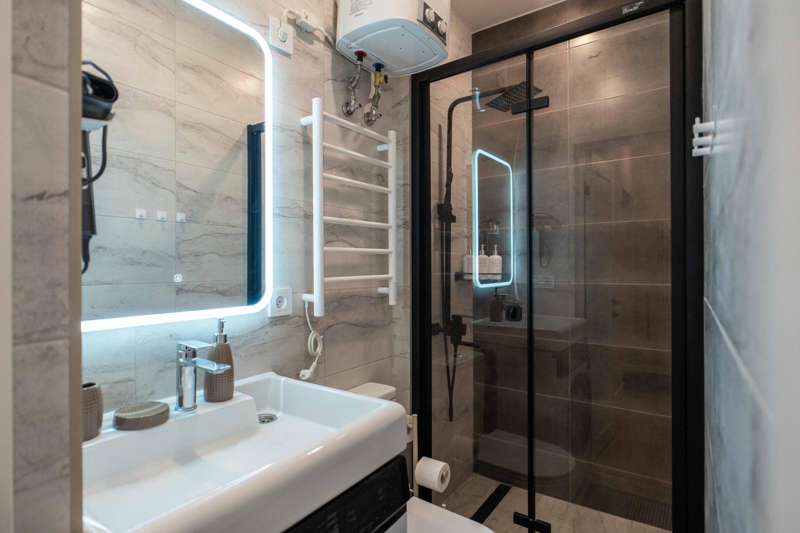 Уютная студия на Новоостаповской