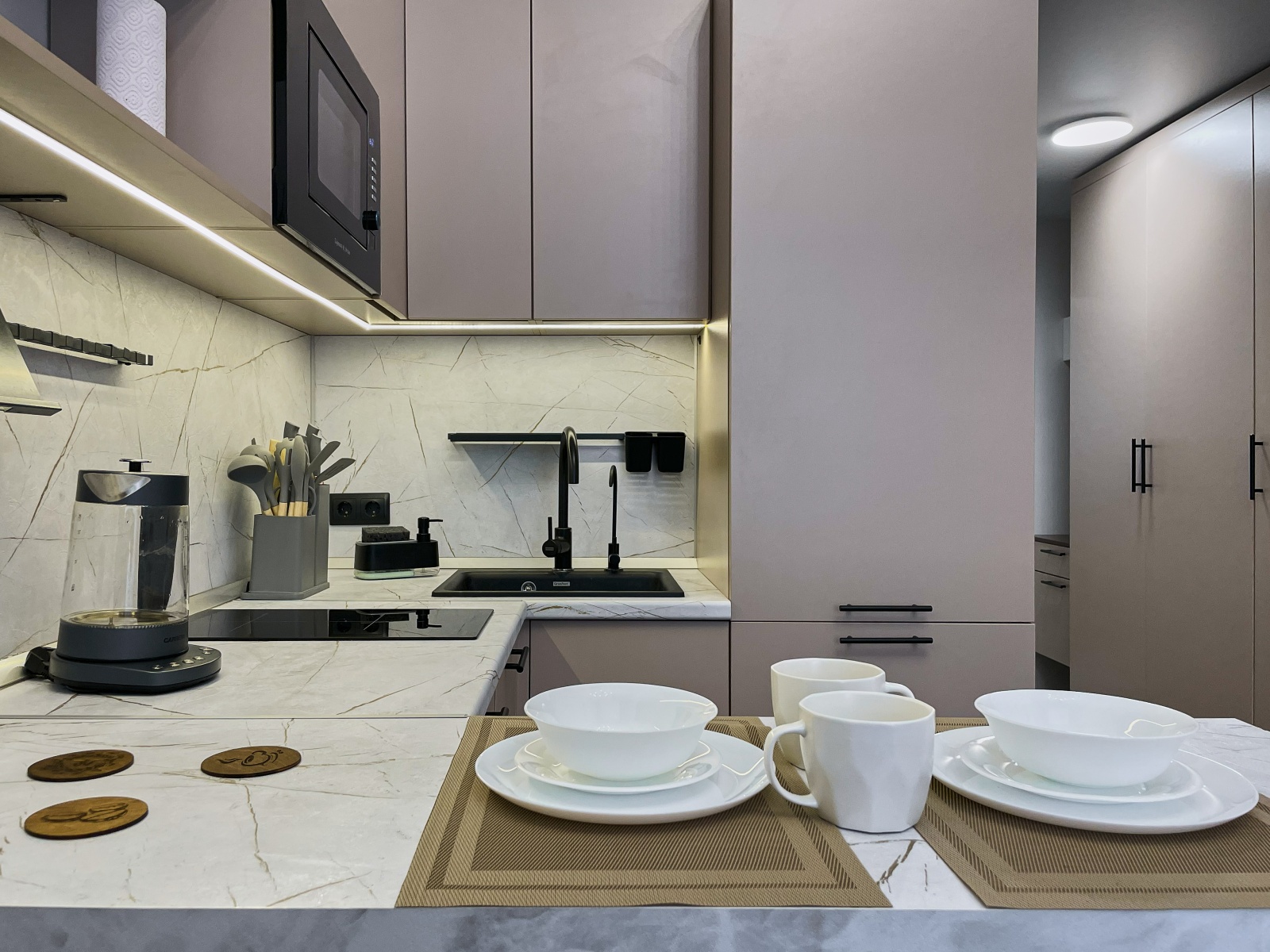 Двухуровневая квартира с двумя кроватями от FolkFort