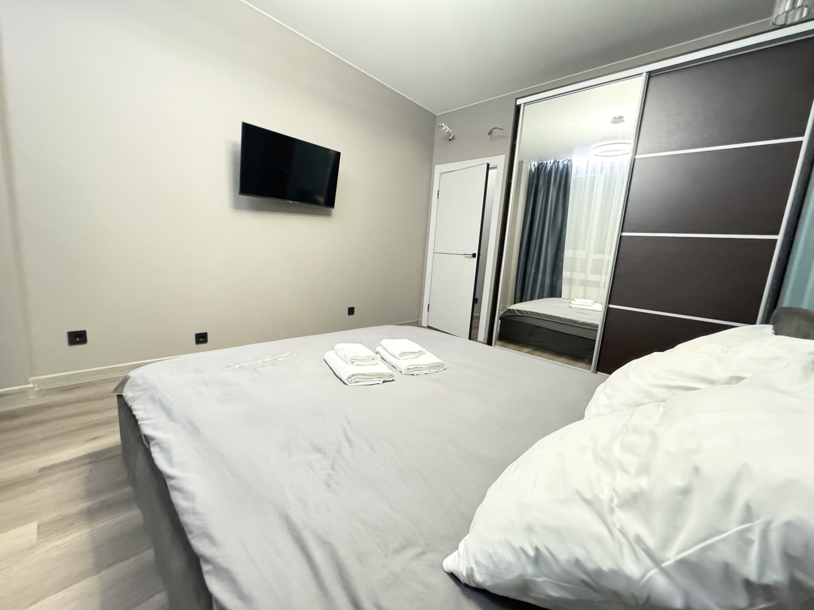 Апартаменты Зона Комфорта на Куприна 7к3