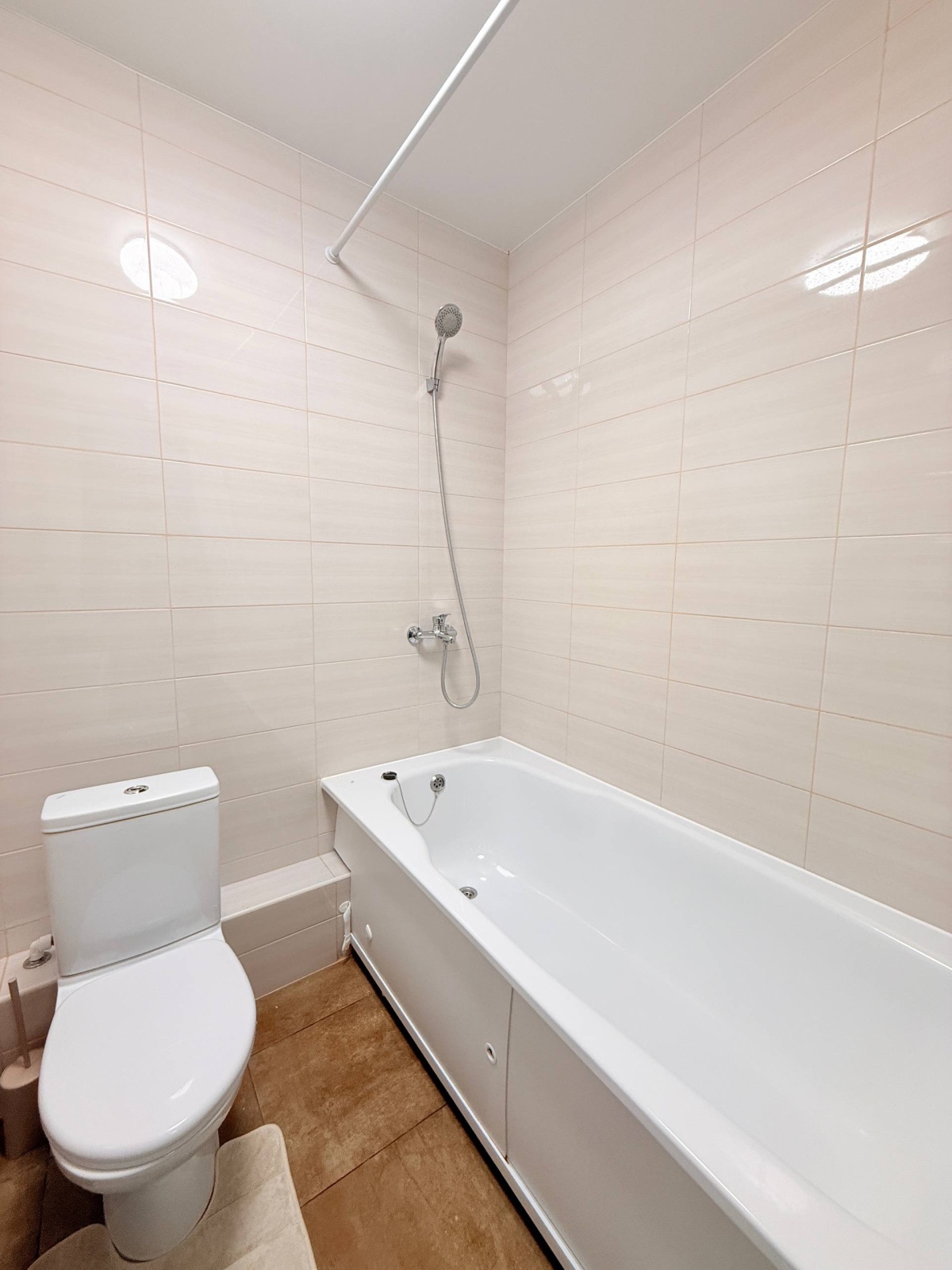 Апартаменты Зона Комфорта на Эйнштейна 3