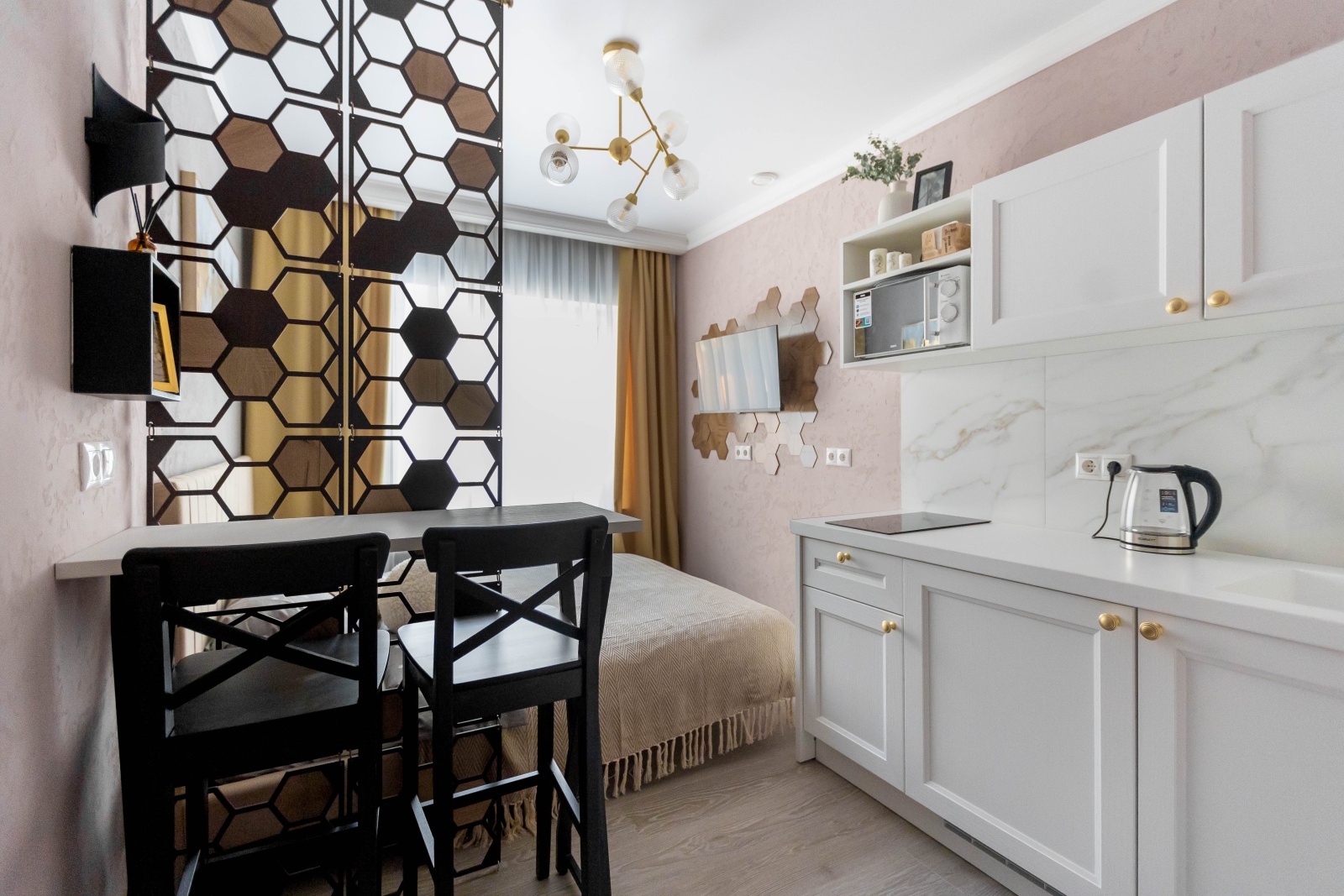 Уютная студия возле метро Бауманская.