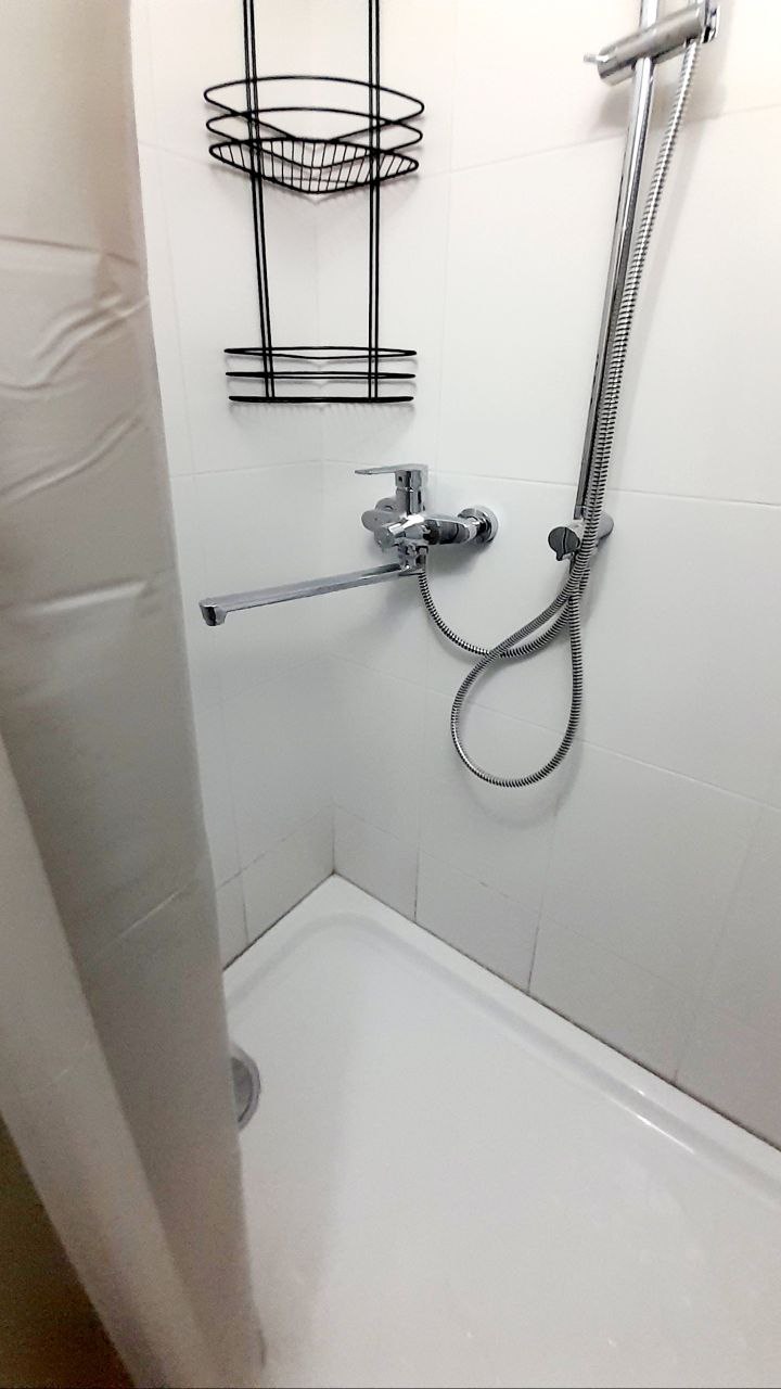 Уютный лофт без окна в цокольном этаже