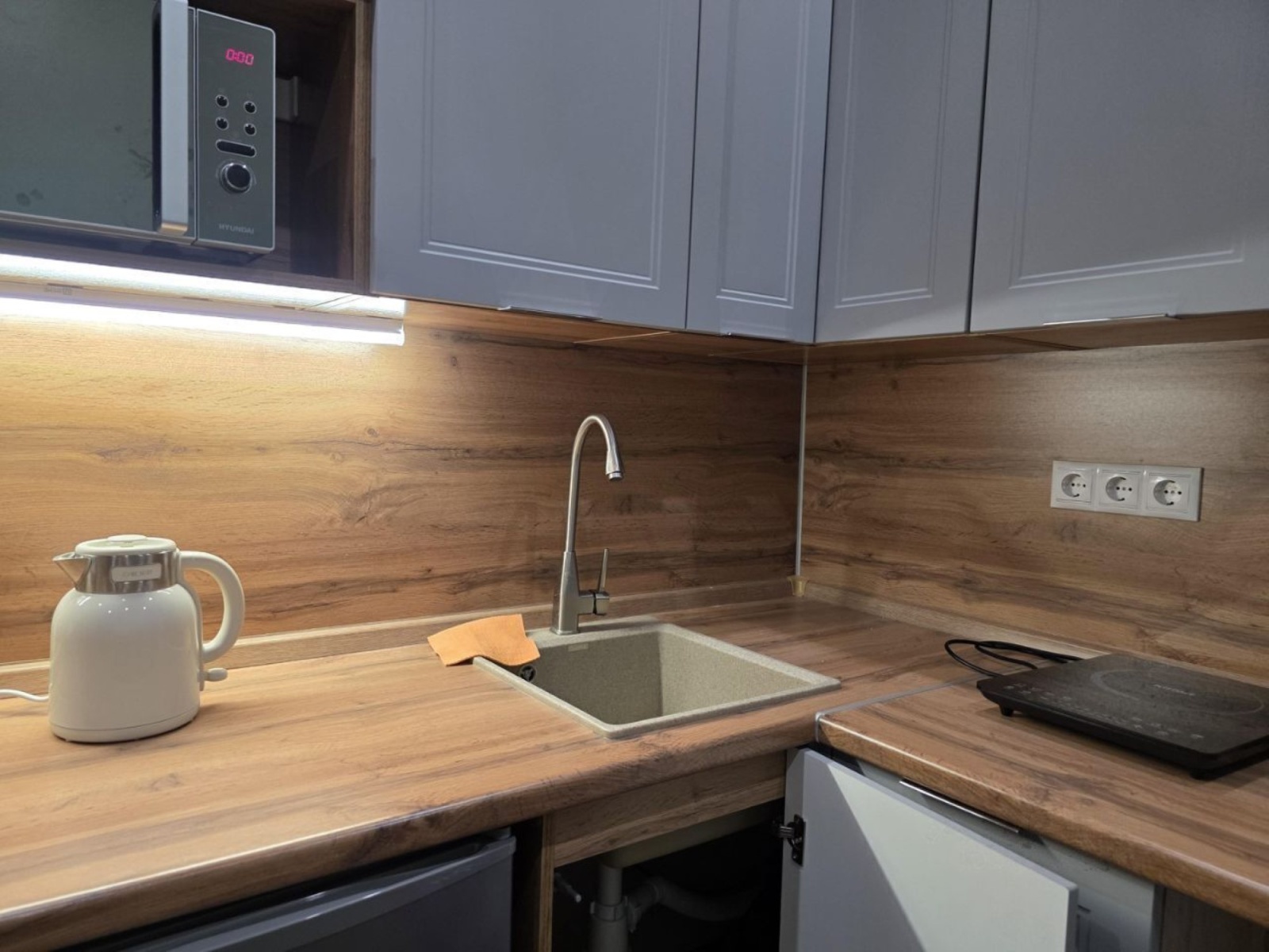 Студия в цeнтpe Москвы