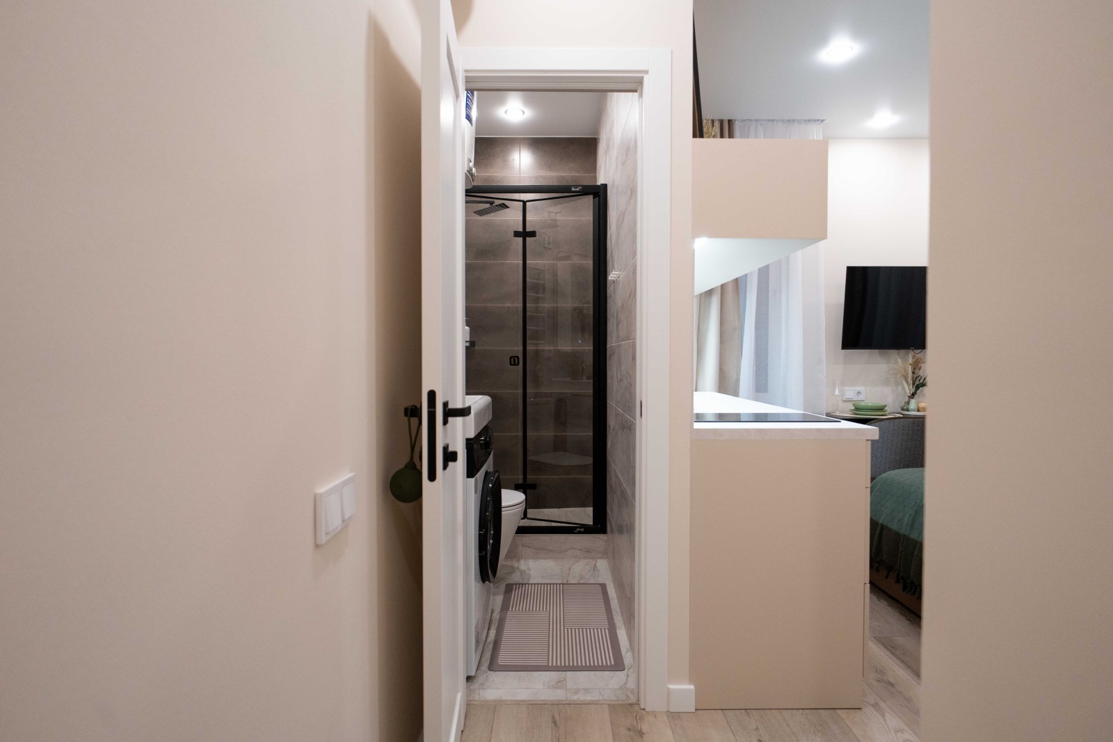 Уютная студия на Новоостаповской