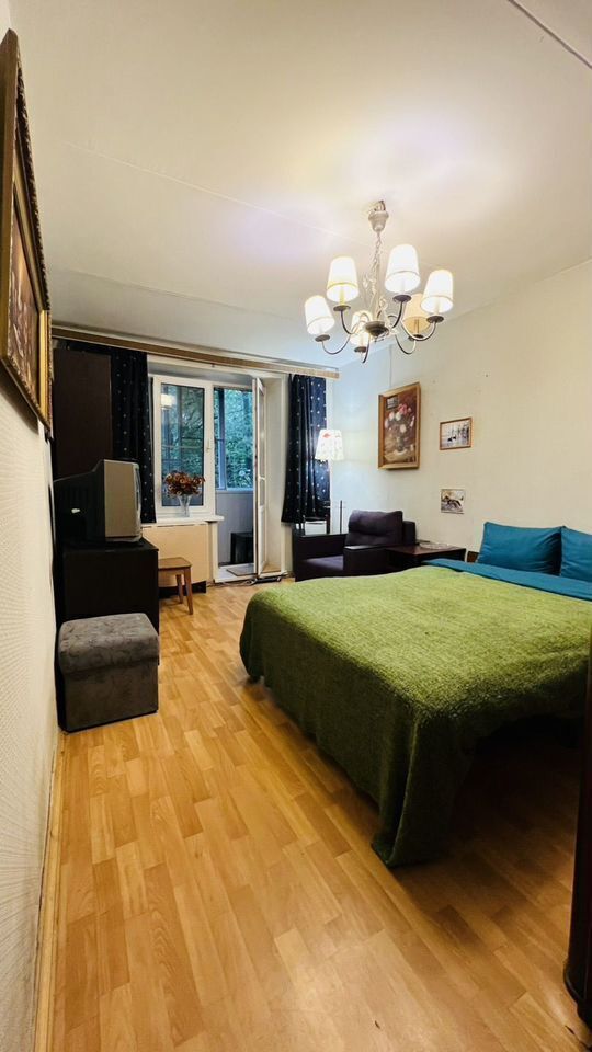 Oчень тихaя и уютная квартиpa