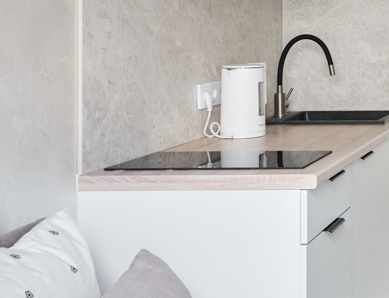 Уютная студия на Б.Якиманке