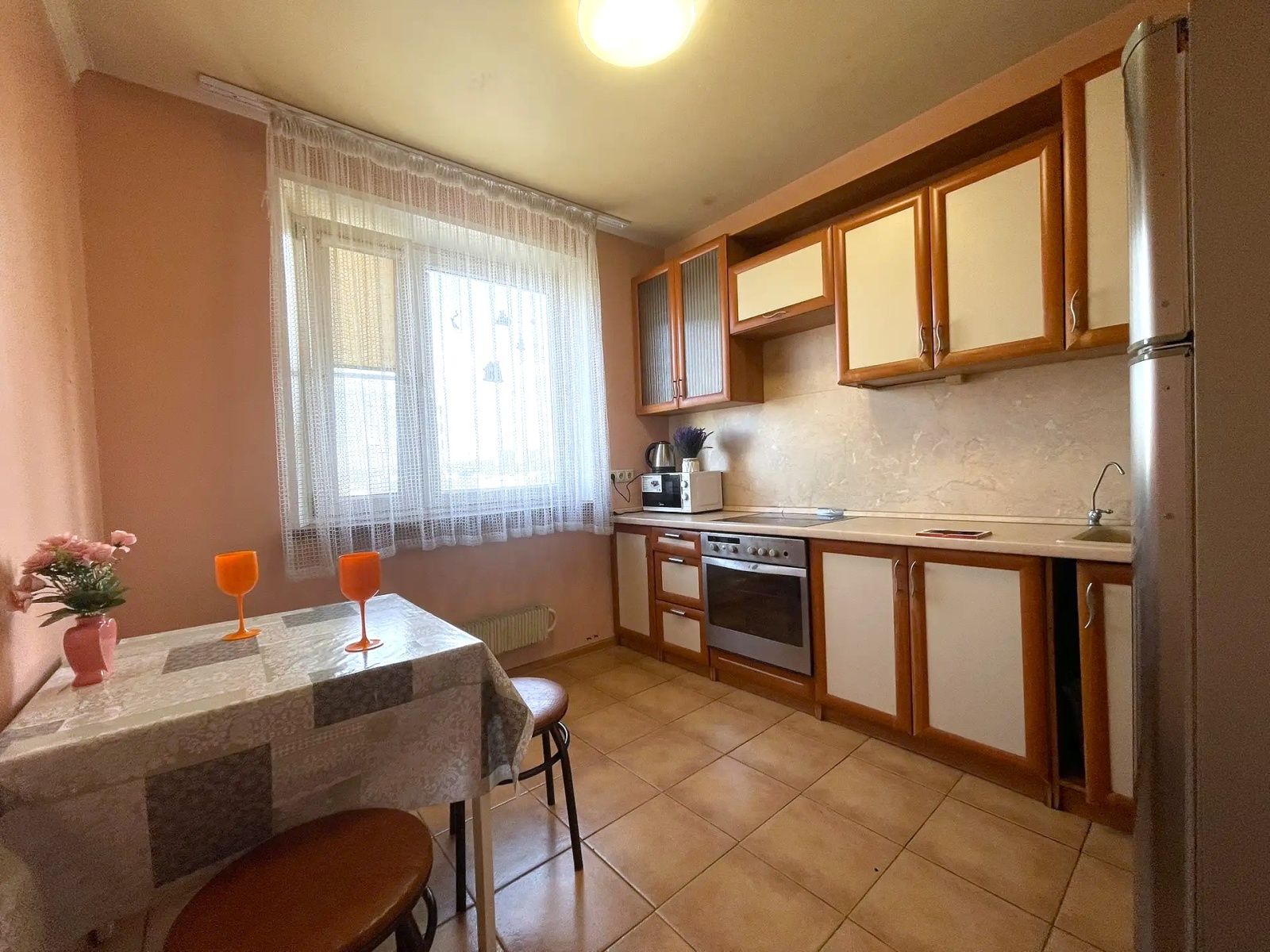 Милана на Тихорецком бульваре 6