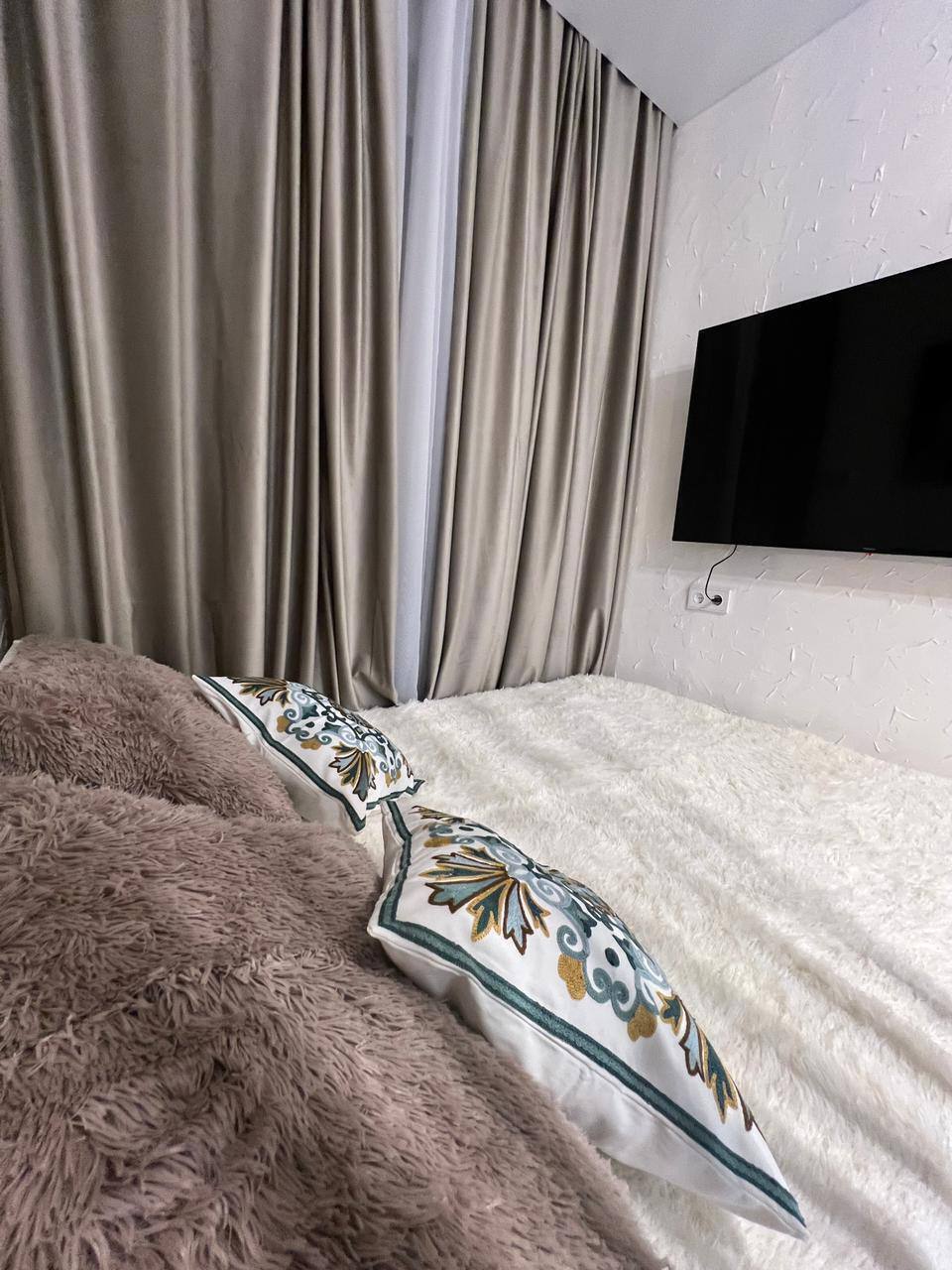 Квартира на Новоостаповской 20