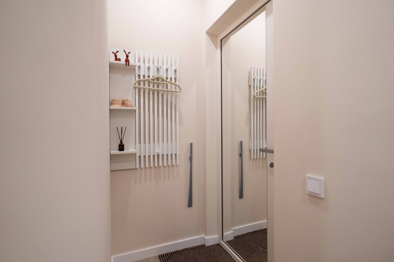 Уютная студия на Новоостаповской