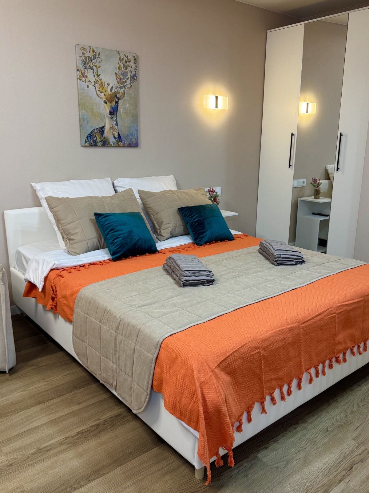 Апартаменты Зона Комфорта на Эйнштейна 3