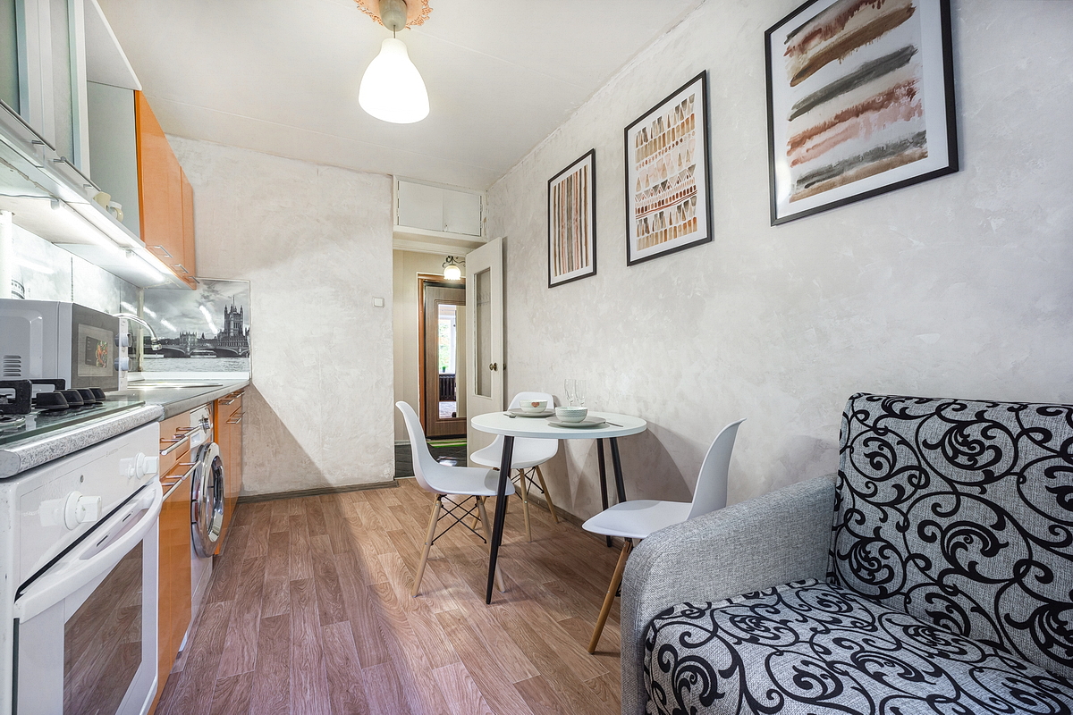 Рядом с ВДНХ 1-комнатная квартира для 5 гостей!