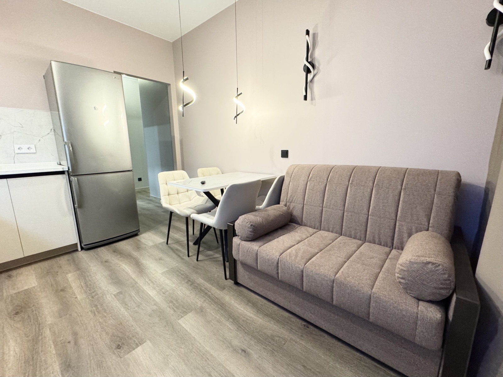 Апартаменты Зона Комфорта на Куприна 7к3