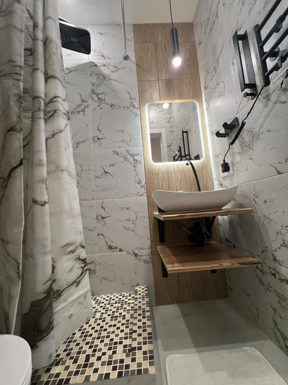 Квартира на Новоостаповской 20