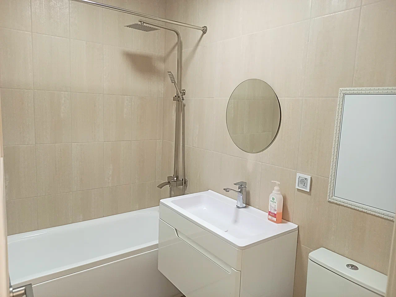 Уютная студию в корпусе Афины ЖК "Метрополия"