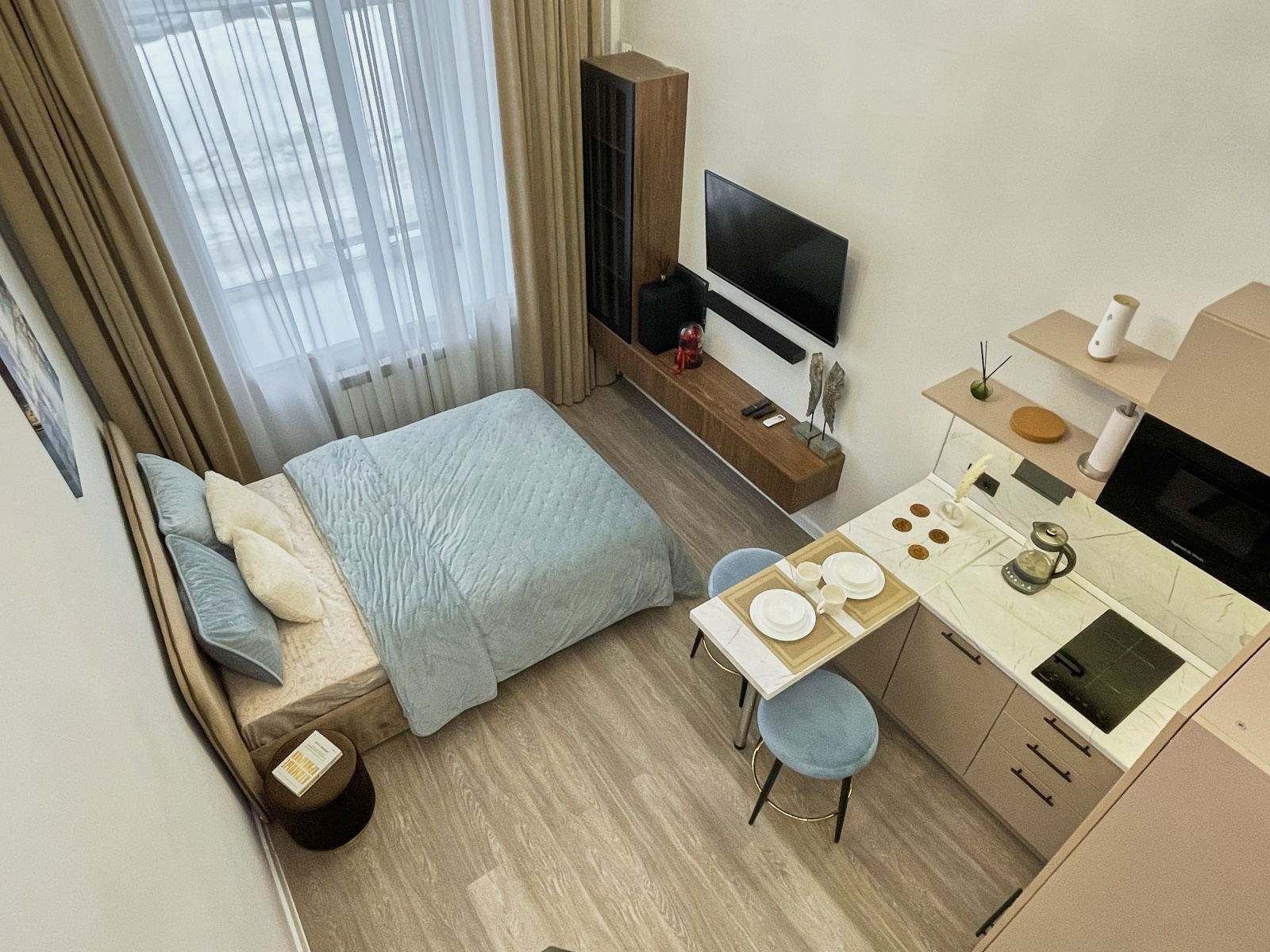 Двухуровневая квартира с двумя кроватями от FolkFort