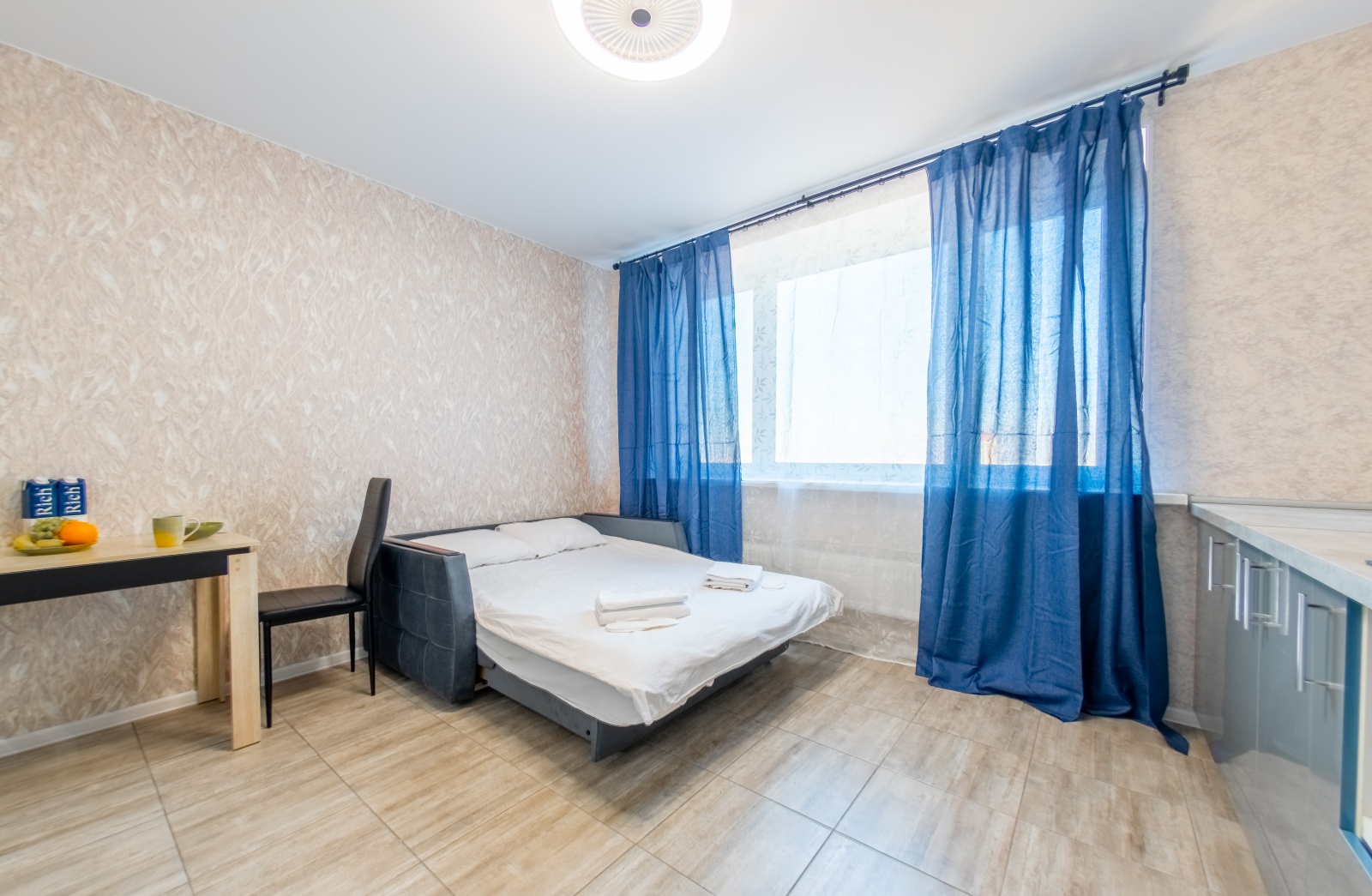 1-комнатная Квартира "ColorApartments" с бесплатным Wi-Fi в 10-ти минутах от станции г. Королев!