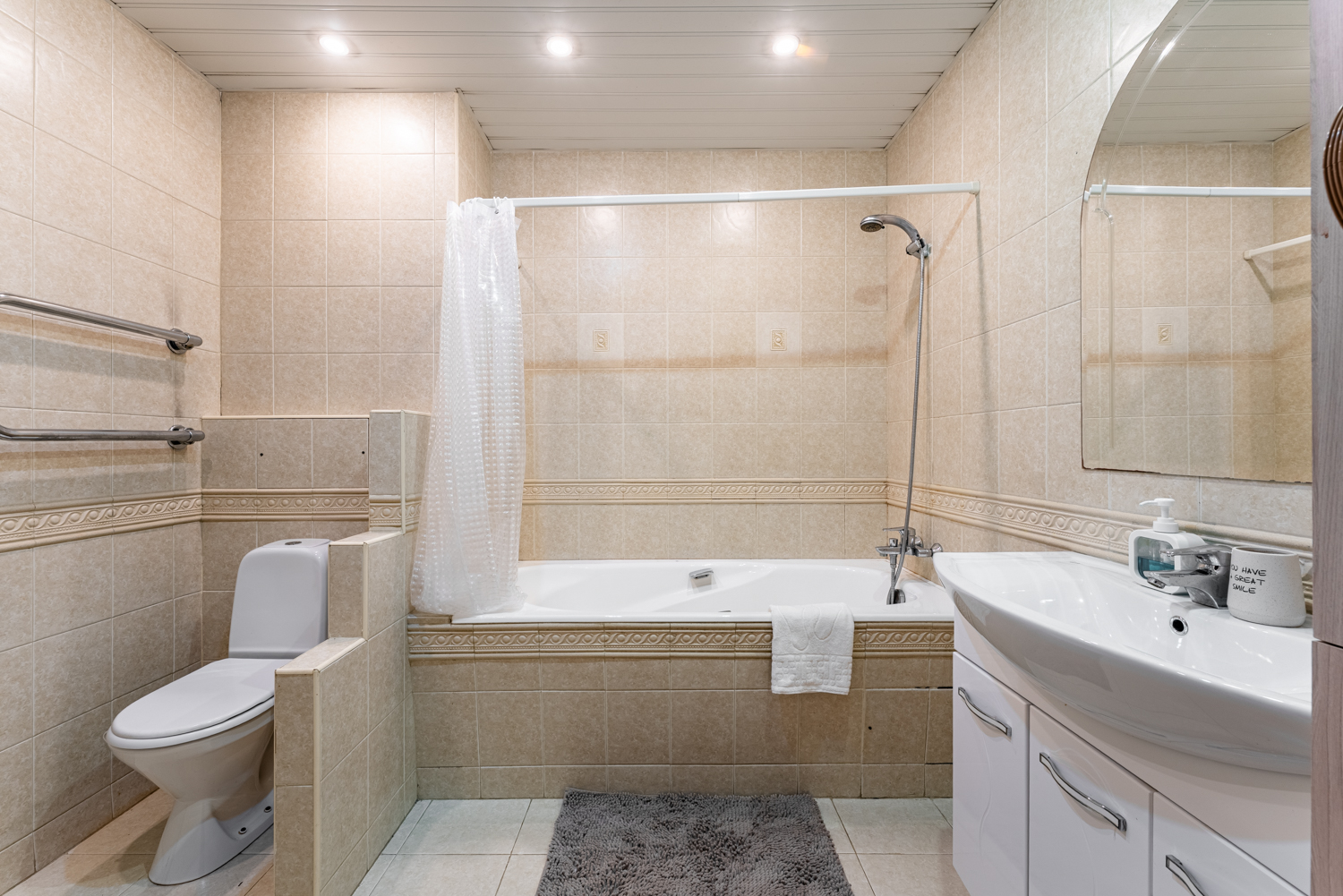 Уютная светлая двушка в 10 мин от метро. Идеально для семьи или пары.