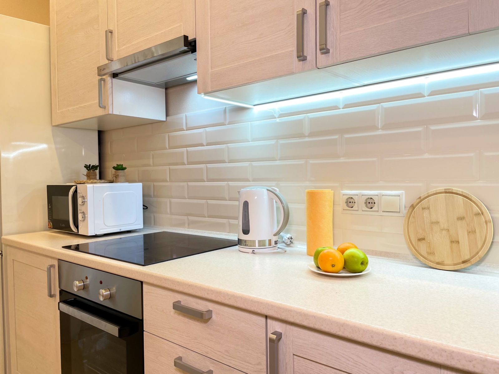 Шикарная евродвушка комфорт класса Like Home Apartment у м. Рассказовка