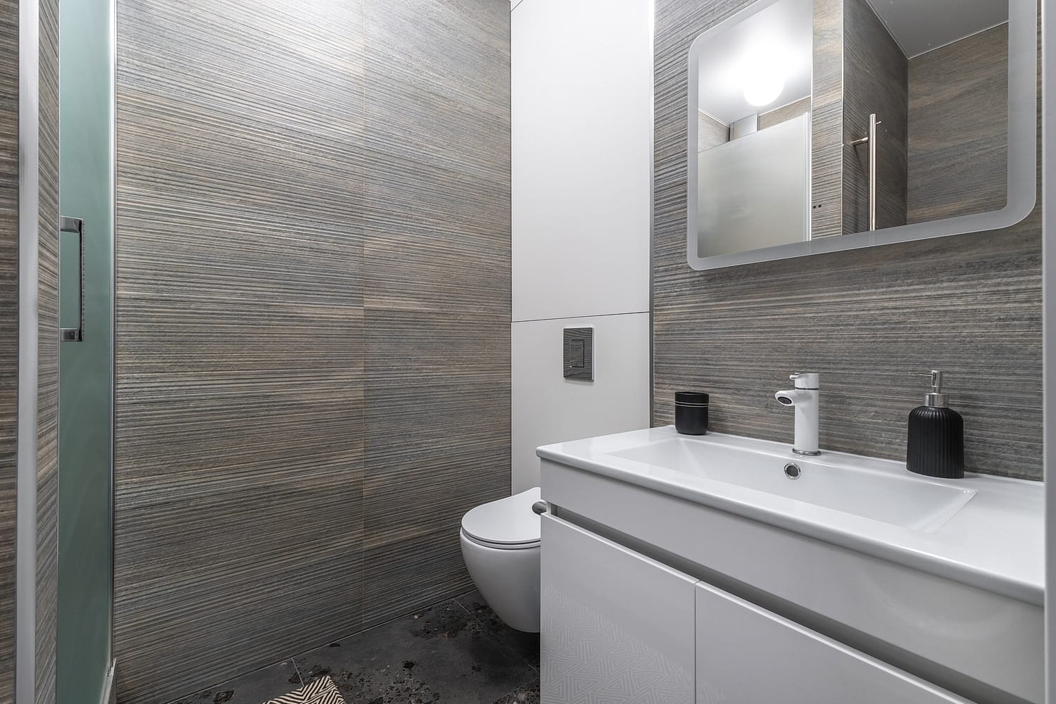 2-комнатная квартира на 1 этаже рядом с ФМБЦ им.Бурназяна А.И.