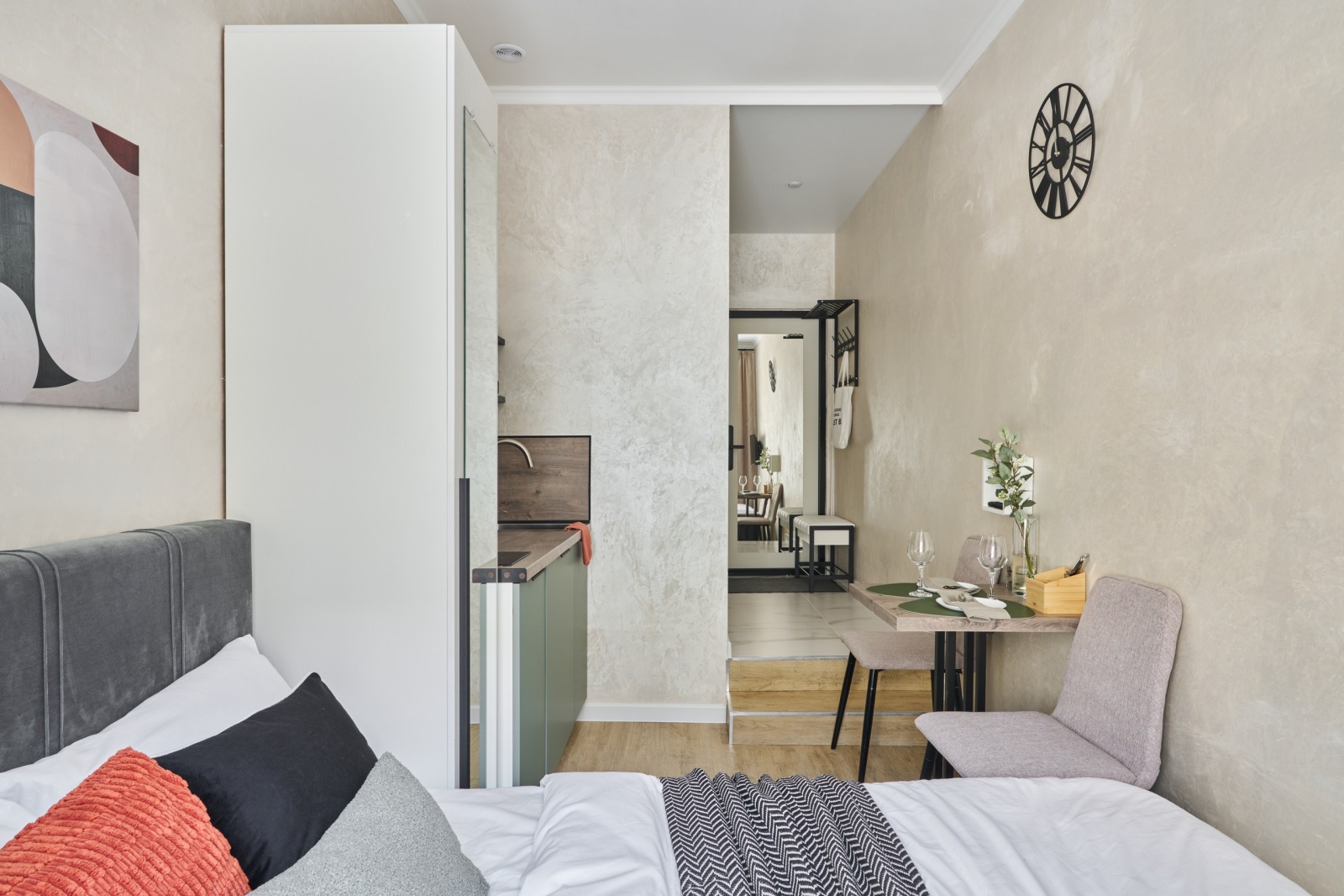 Уютная студия на Б.Якиманке