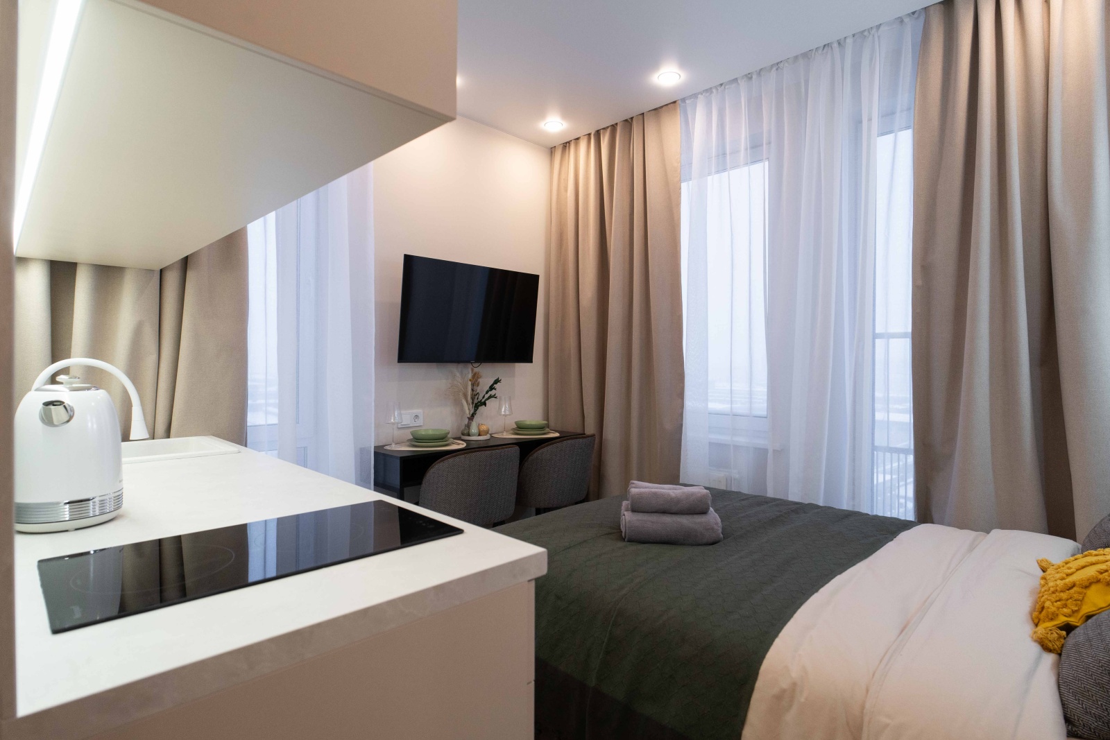 Уютная студия на Новоостаповской