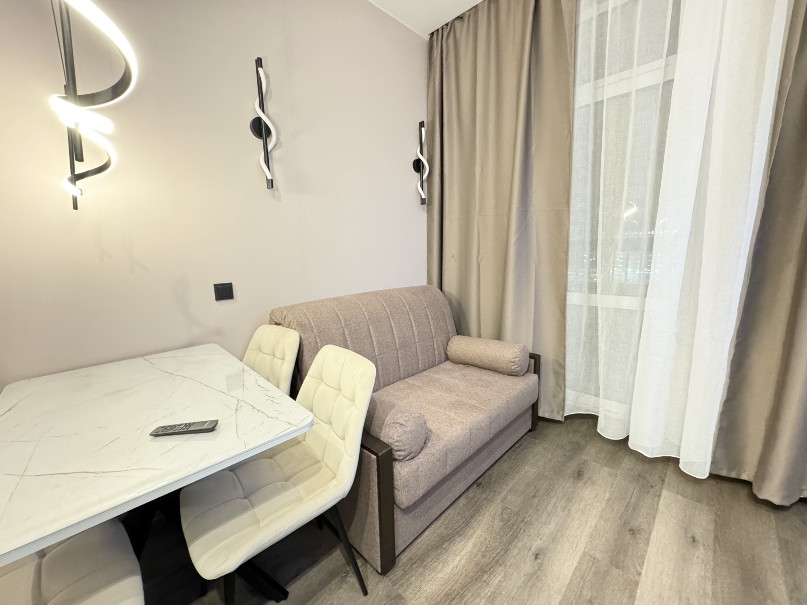 Апартаменты Зона Комфорта на Куприна 7к3