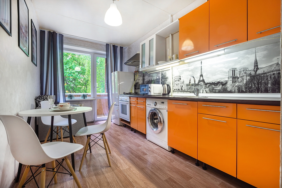 Рядом с ВДНХ 1-комнатная квартира для 5 гостей!