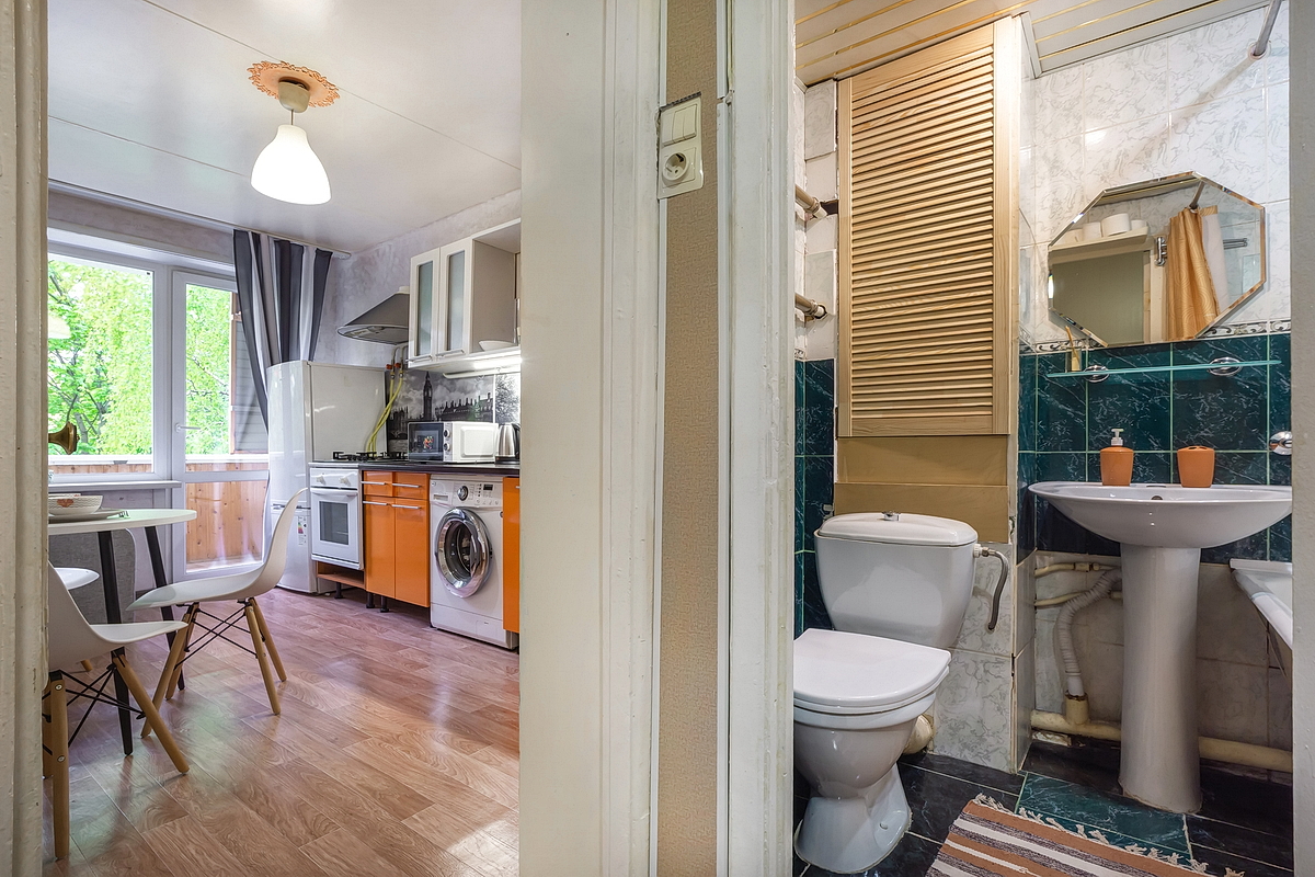 Рядом с ВДНХ 1-комнатная квартира для 5 гостей!