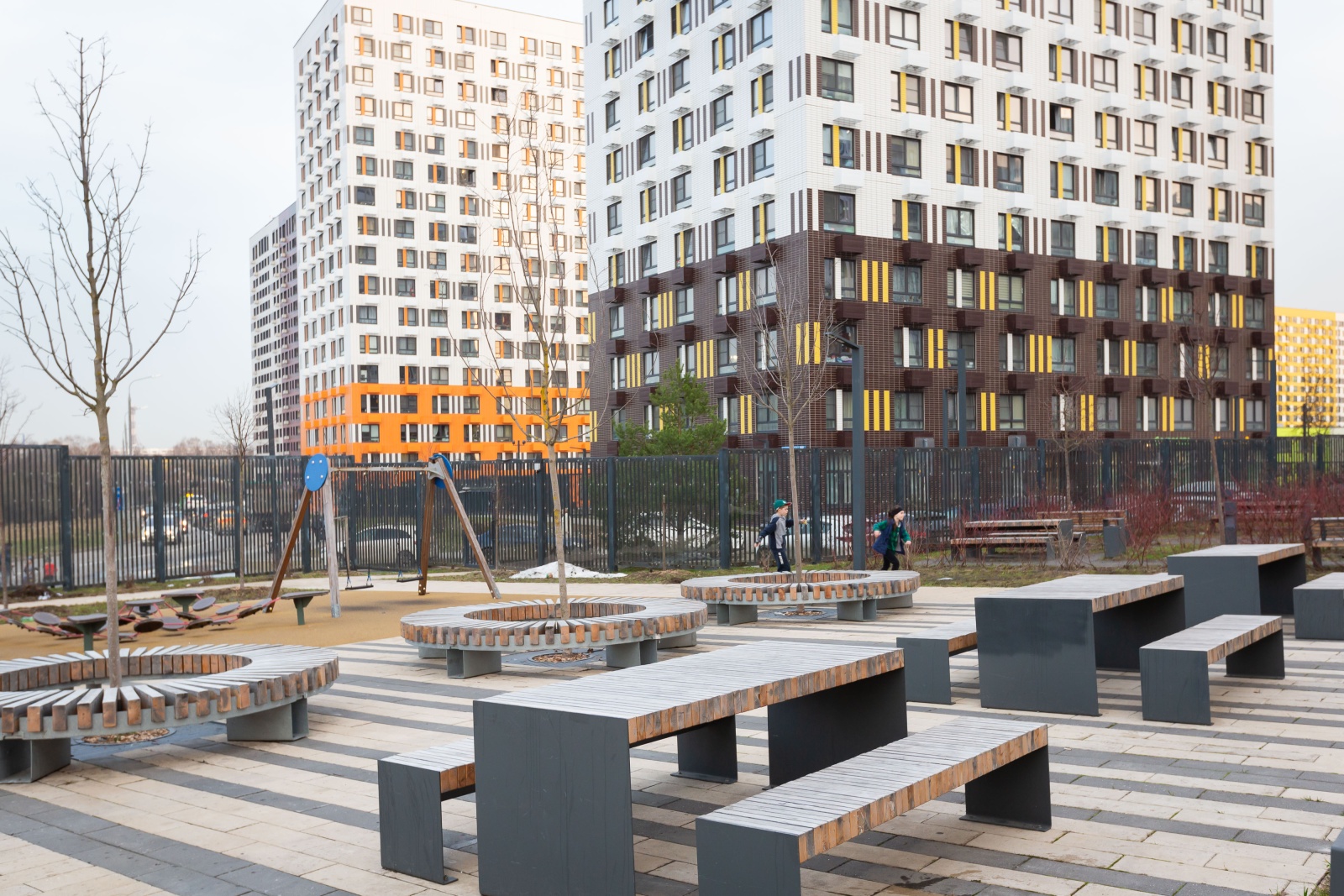 Life Apartments Комфортабельная Евродвушка 