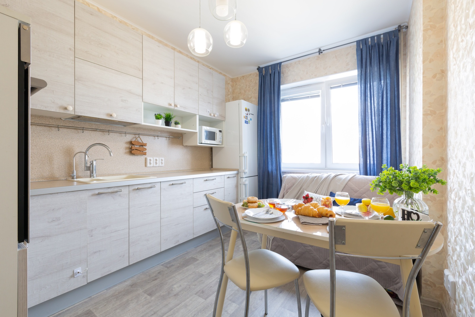 Life Apartments Дизайнерская 1-к квартира на 16 этаже 