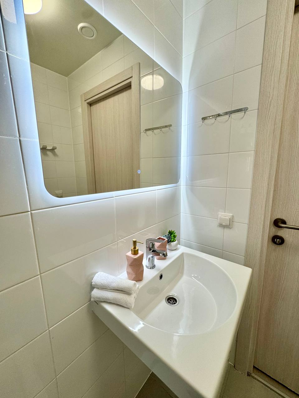 Life Apartments ​Стильная студия в новом доме