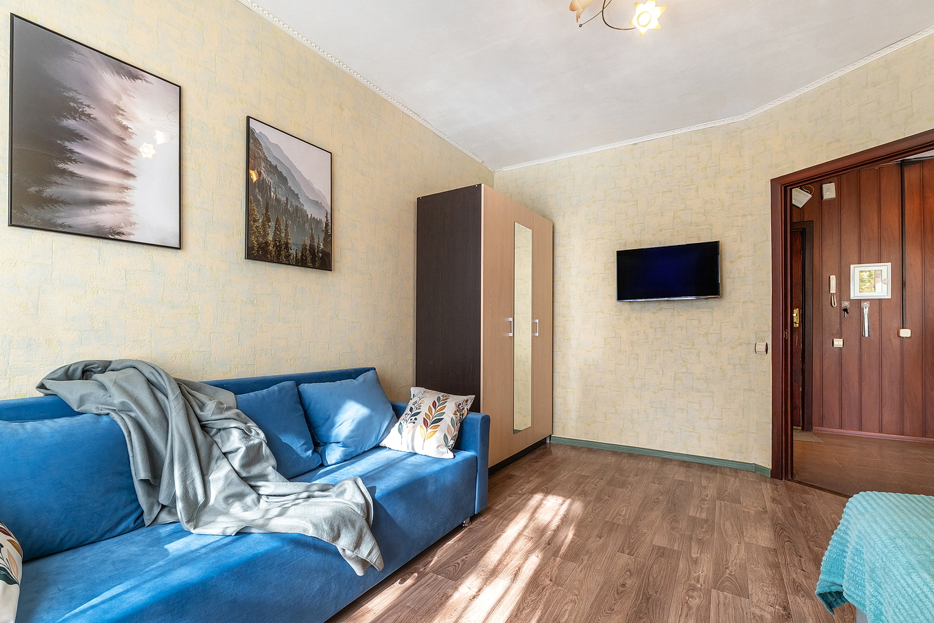 Возле ЦИТО пятиместная 2-комнатная квартира у метро Войковская— идеальный вариант для комфортного проживания в Москве! 