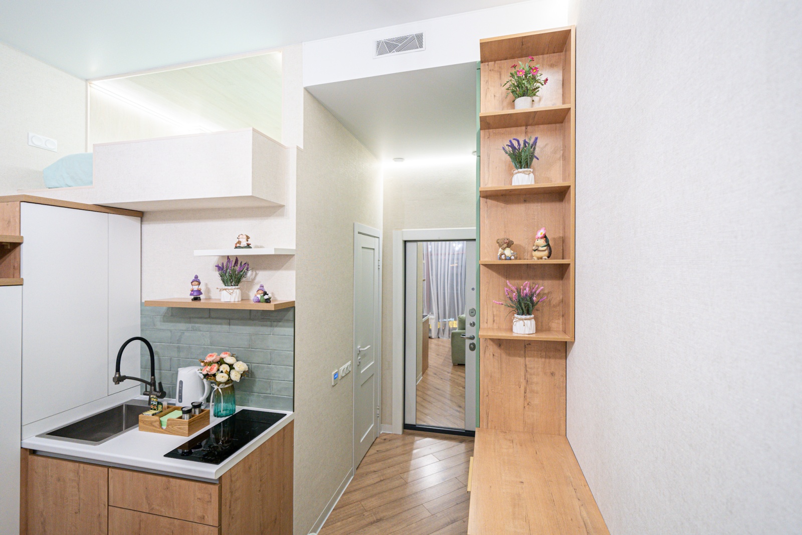 Квартира-студия с завораживающим видом на старую Москву