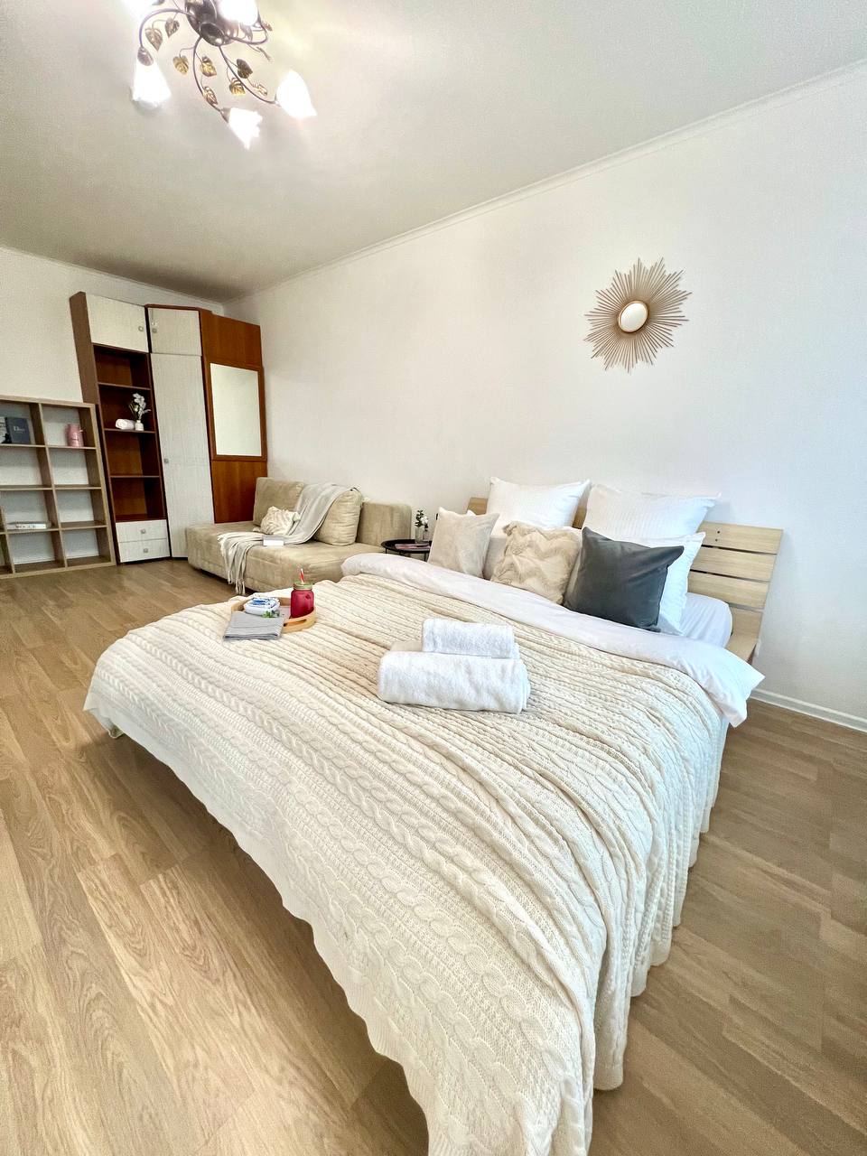 Life Apartments ​Стильная 1-к квартира с шикарным видом 