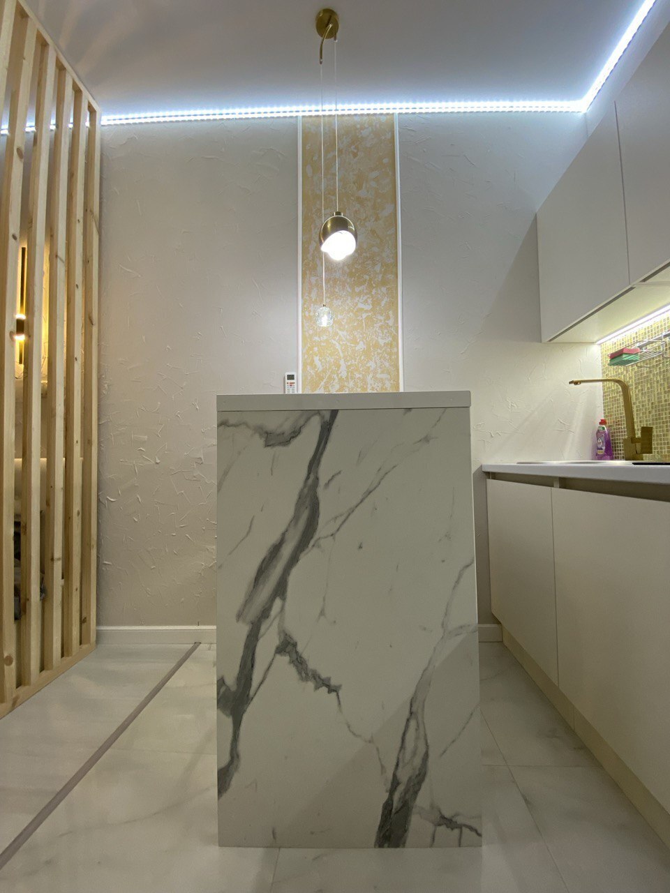 Квартира на Новоостаповской 20