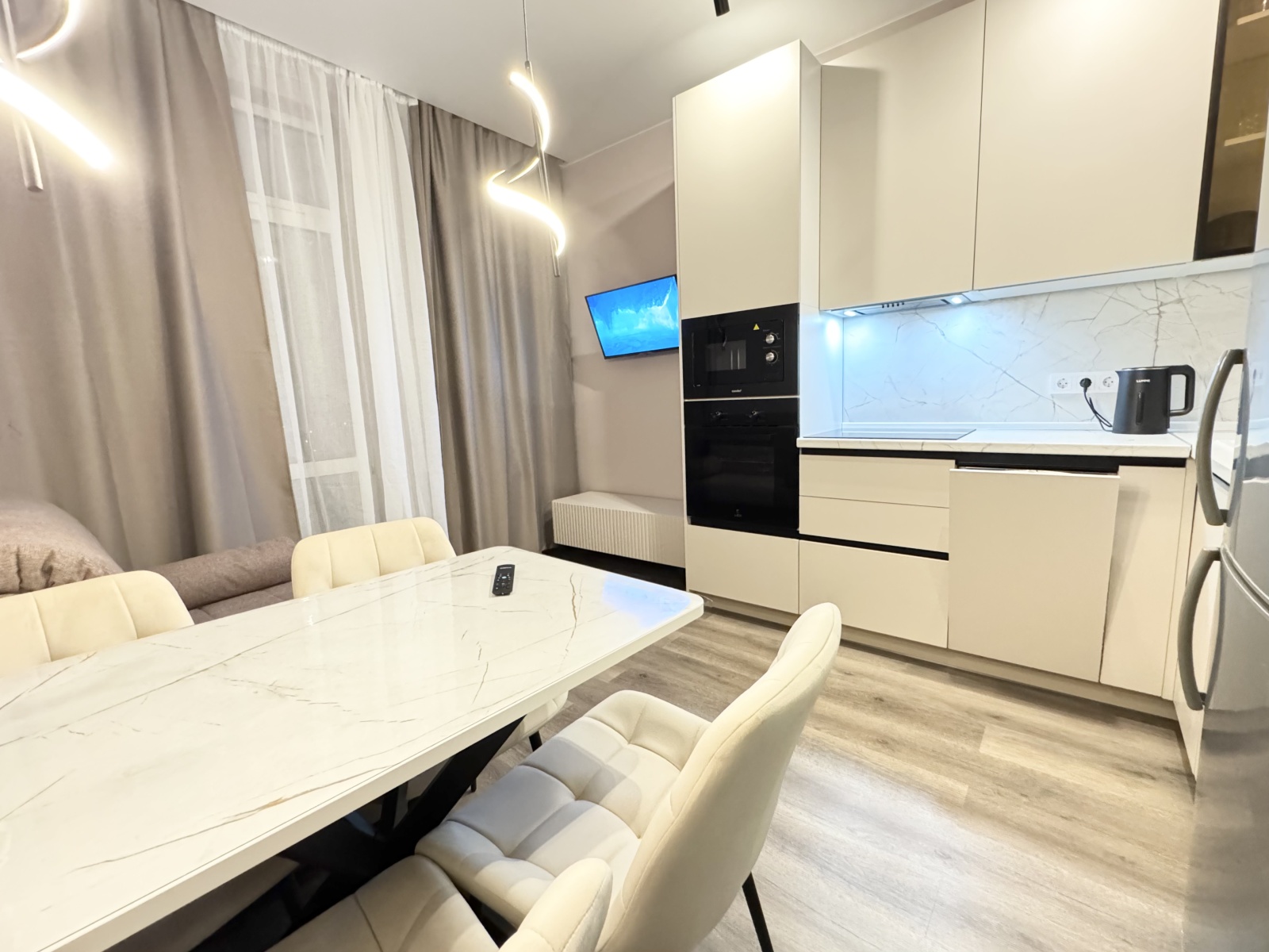 Апартаменты Зона Комфорта на Куприна 7к3