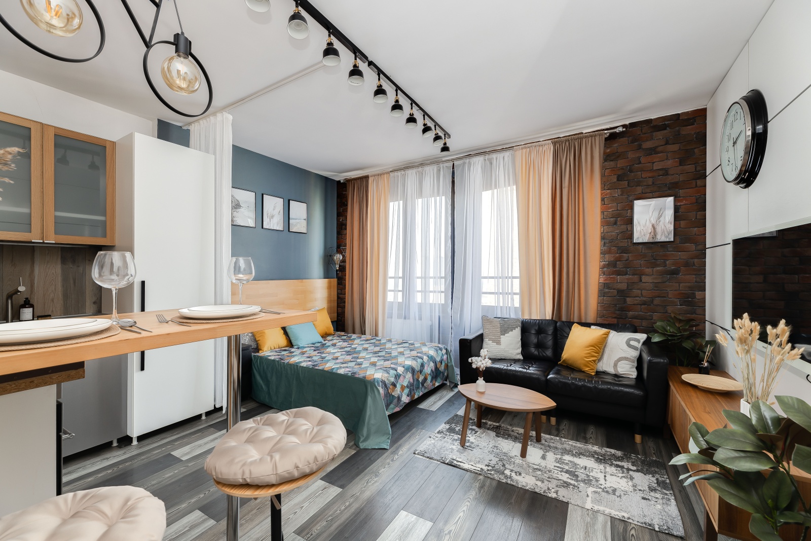 Апартаменты «LOFT SKY VIEW» на 45 этаже.