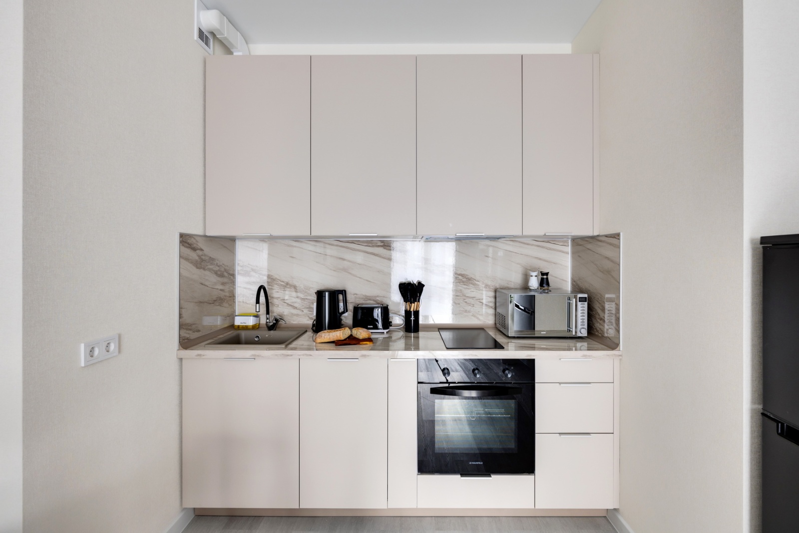 Нуар квартира от Home24