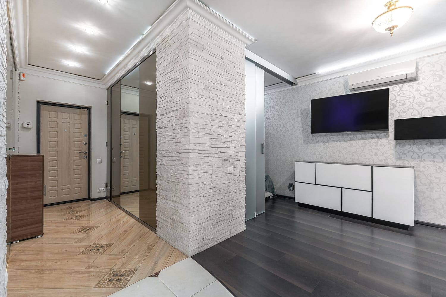 Дизайнерская 1-комнатная квартира рядом с Киевским вокзалом!